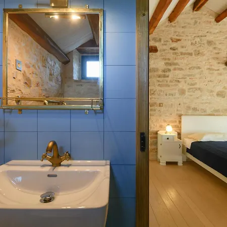 Awesome In With Wifi Holiday home