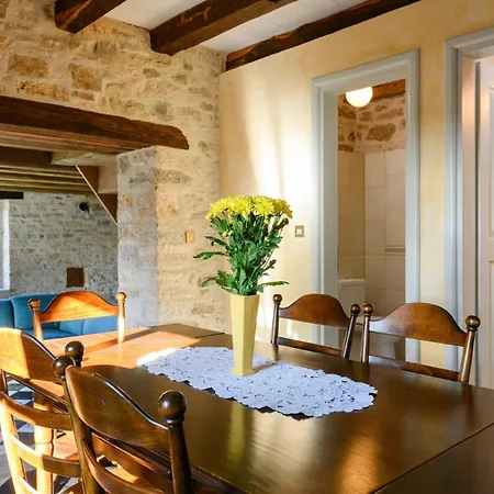 Holiday home Awesome In With Wifi